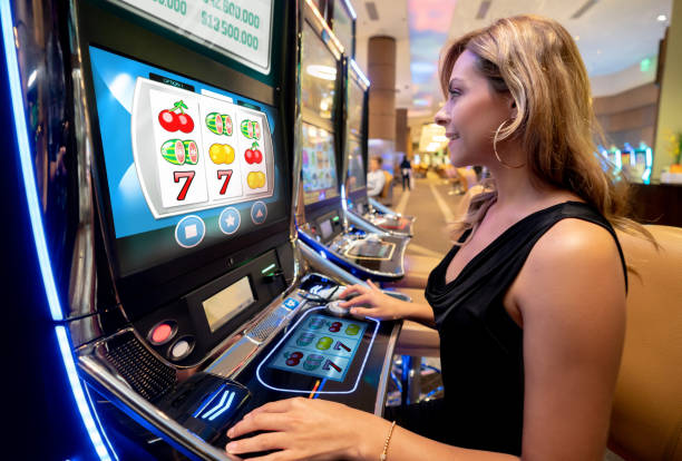 Pragmatic Play roulette wheel with multiple betting options